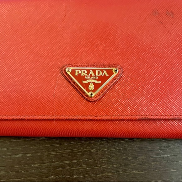 Authentic PRADA Wallet 1M1132 - Portaf Patt Lunga Fuoco - Saffiano Red Leather - Picture 6 of 11